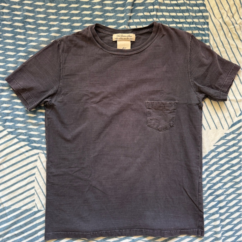 REMI RELIEF- Faded Single Pocket Tee